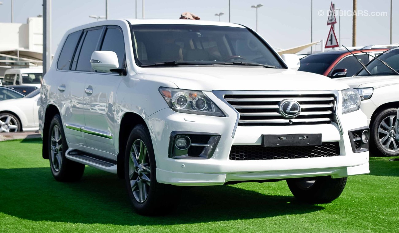 Lexus LX570