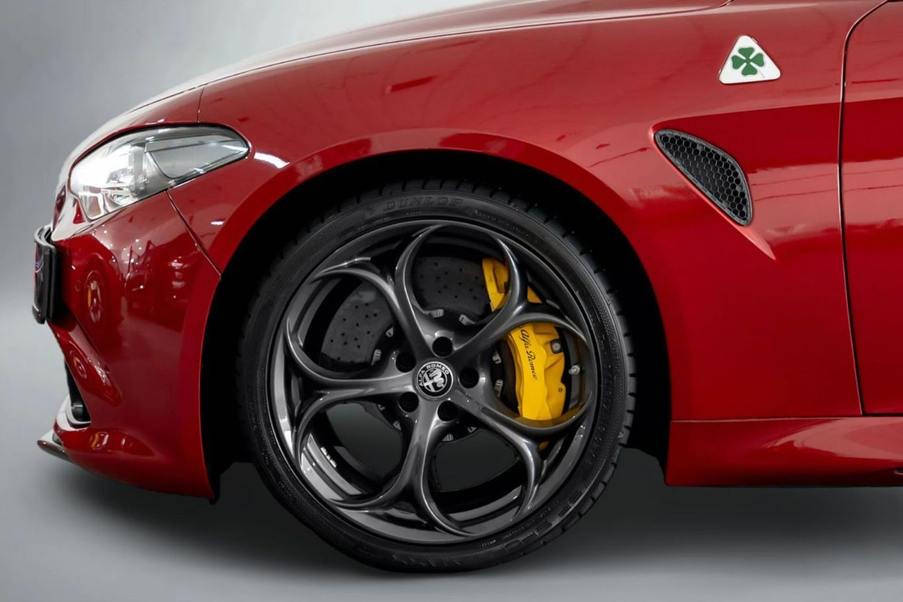 Alfa Romeo Giulia Quadrifoglio 2.9L (510 HP)