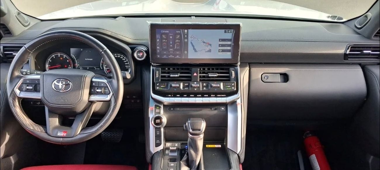 Toyota Land Cruiser GR SPORT
