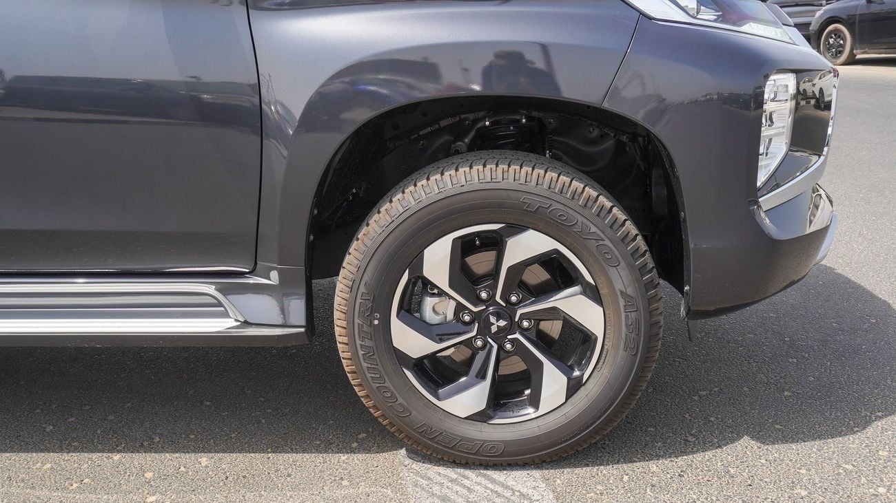 Mitsubishi Montero Sport Brand New Montero Sport GLS 2025 Export 3.0L 4WD Petrol A/T|Grey/Black|MONTEROSPORT-GLS-25|