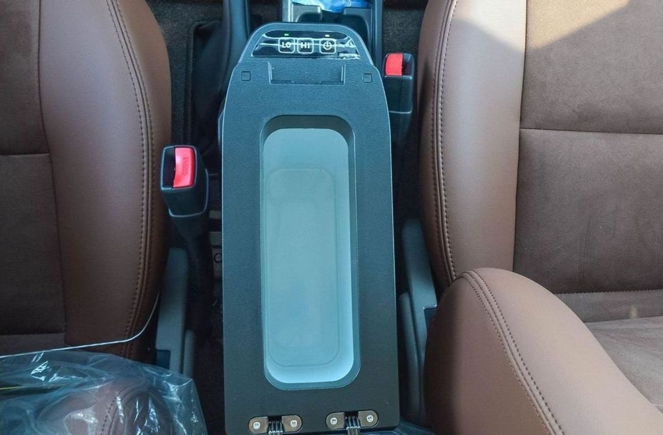 Toyota Land Cruiser 70 TOYOTA LAND CRUISER 76 4.0L V6 4WD 5DOOR SUV 2025