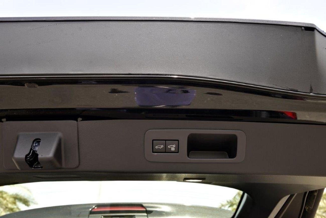 Lexus LX 700h 2025 LEXUS LX700h 3.5L SIGNATURE FULL OPTION