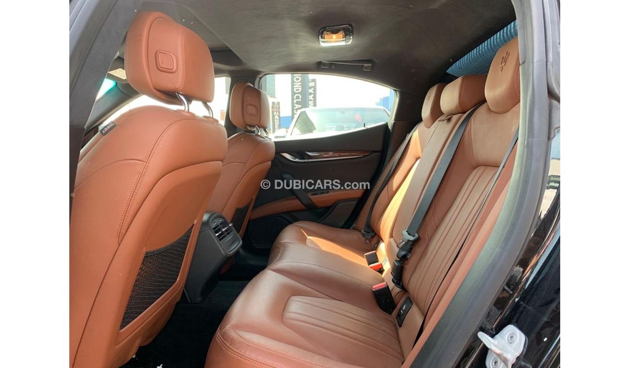 Maserati Ghibli GCC Specs under warranty