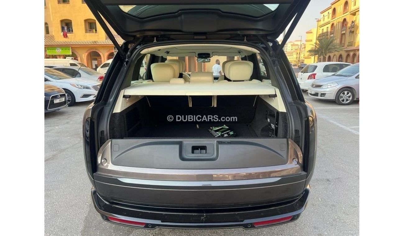 Land Rover Range Rover 2023 BRAND NEW INTERIOR BEIGE V8 - 4.4L  SPEC