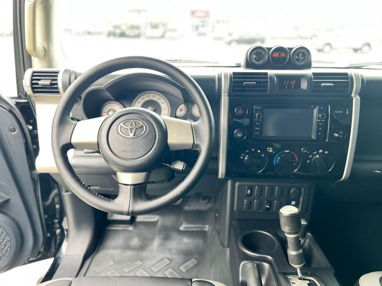 تويوتا إف جي كروزر Std 4.0L (270 HP)