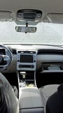 هيونداي توسون 2.0 L , rims 18