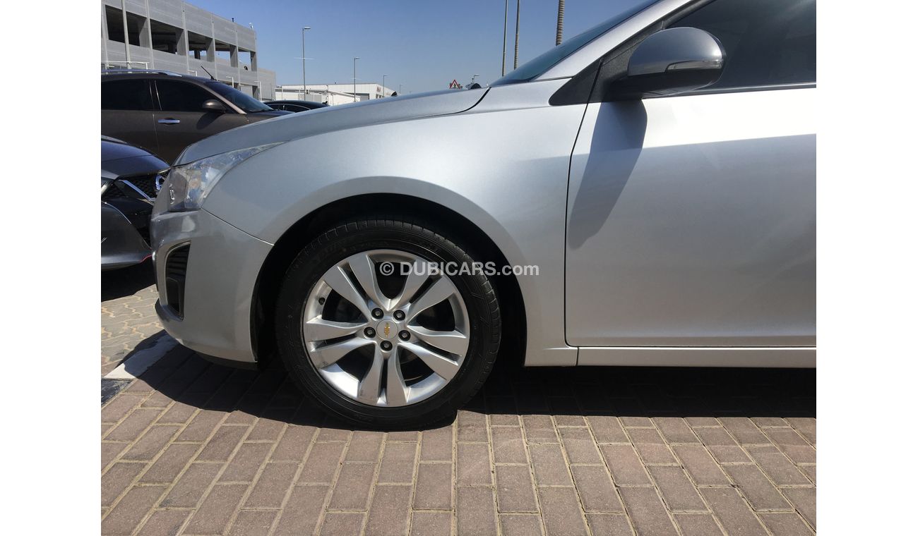 شيفروليه كروز نحن نقدم : * خدمات تمويل السيارات على البنوك * ضمان ممدد * خدمات التسجيل / التصدير