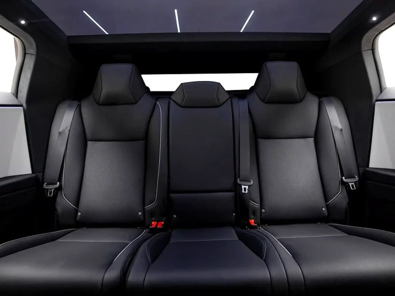 Tesla Cybertruck Foundation Series (3 motors and 845 HP)