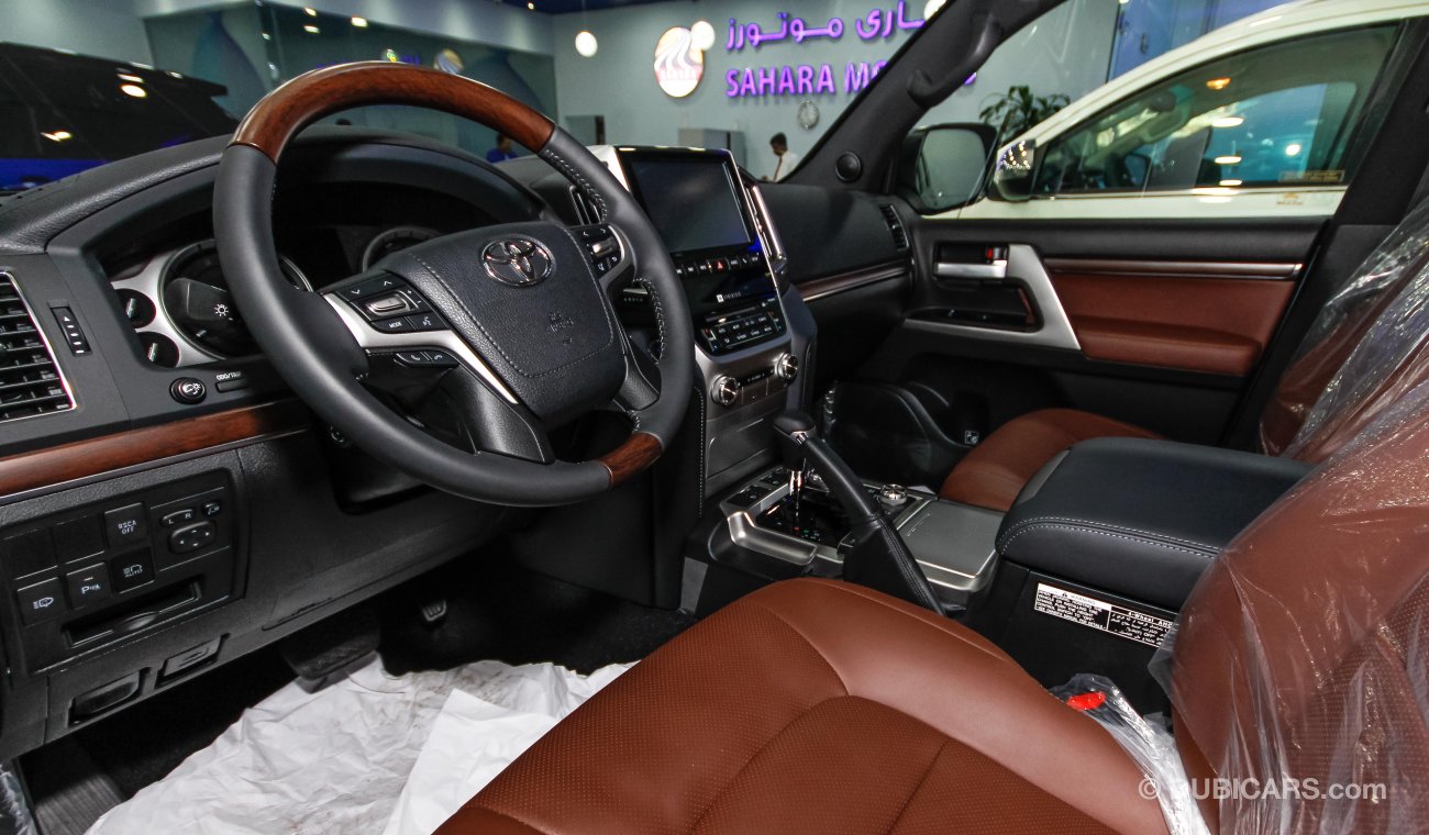 Toyota Land Cruiser 5.7 VX.S V8