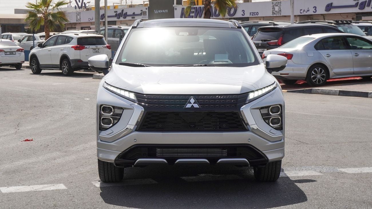 ميتسوبيشي إكلبس كروس Brand New Mitsubishi Eclipse Cross HighLine 2026 Export 1.5L 2WD Petrol|Silver/Black|ECLIPSECROSS-GL