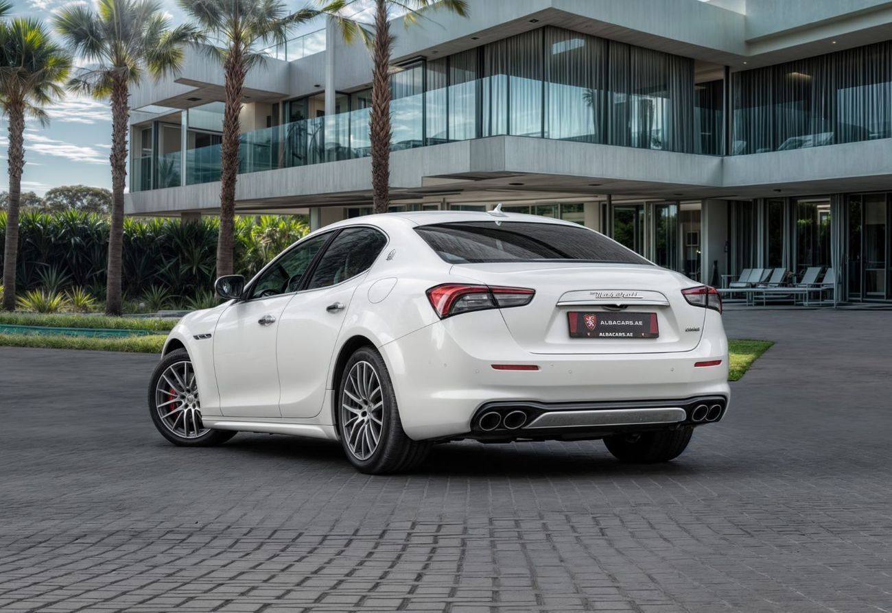 مازيراتي جيبلي GranLusso | 2,546 P.M  | 0% Downpayment | Amazing Condition!