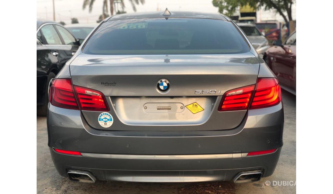 بي أم دبليو 550 I 4.4L Twin Turbo Engine, Leather+Memory+Driver+Passenger Power Seats, DVD+Navigation+Rear Camera