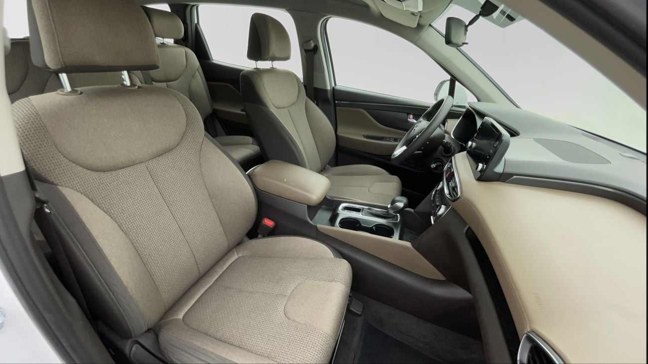 Hyundai Santa Fe Smart 2.4L 2023 SMART | AED 1002/Month | 0 DP | 30 Day Return | Warranty