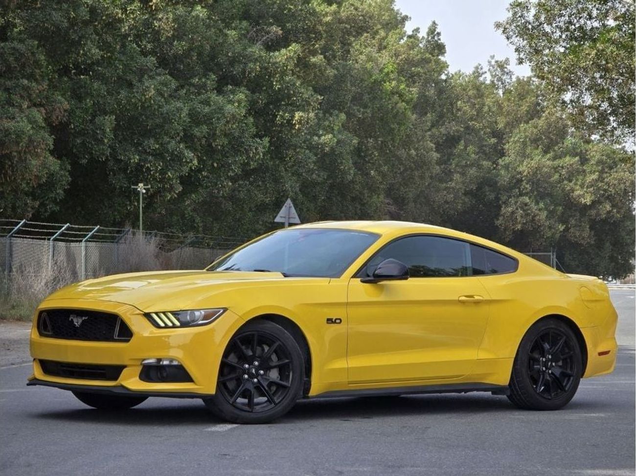 Ford Mustang FORD MUSTANG GT 2017 V8 GCC ORGINAL PAINT // ACCIDENT FREE // FSH // PERFECT CONDITION
