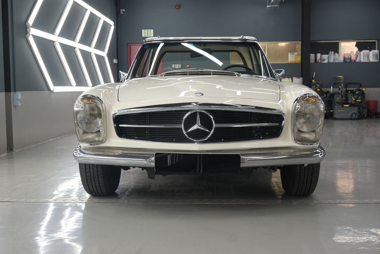 Mercedes-Benz 280 SL