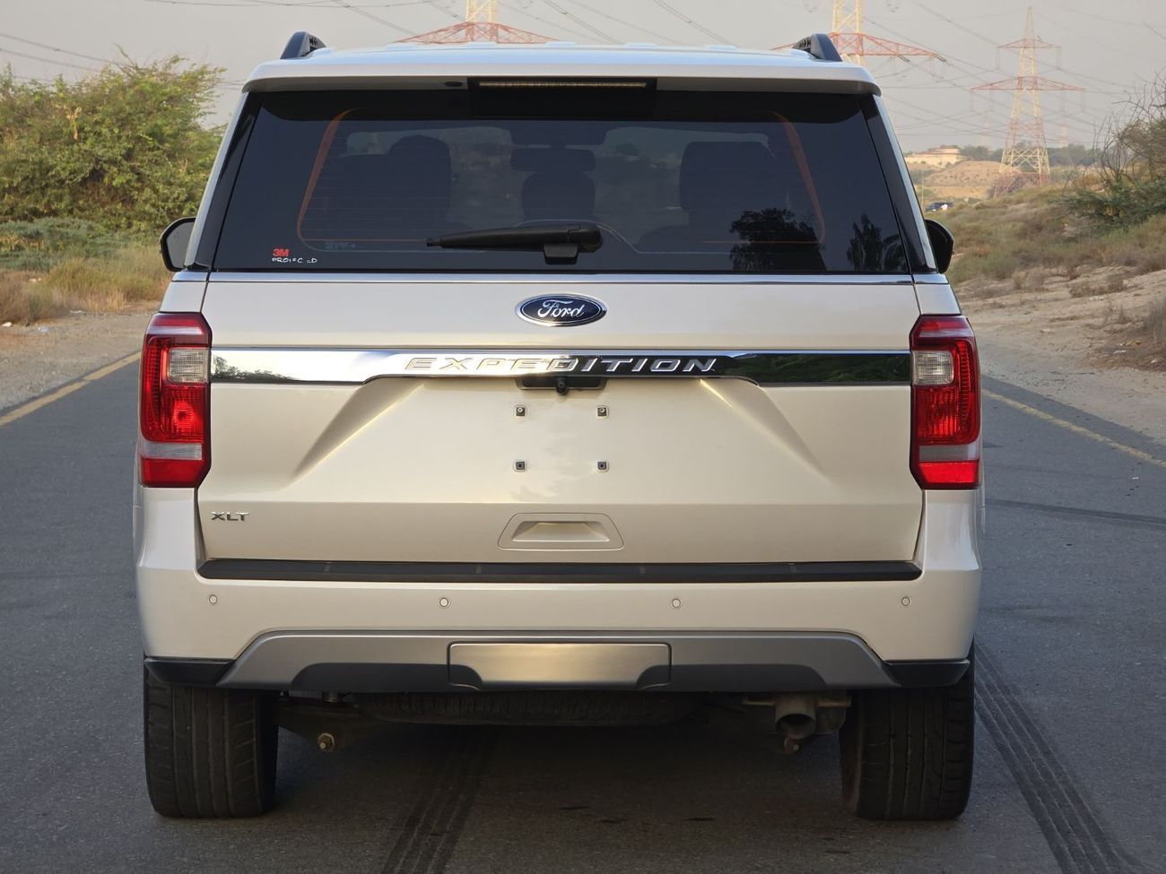 Ford Expedition XLT 3.5L (380 HP) 4WD FORD EXPEDITION XLT 2019 GCC FULL OPITION // PERFECT CONDITION