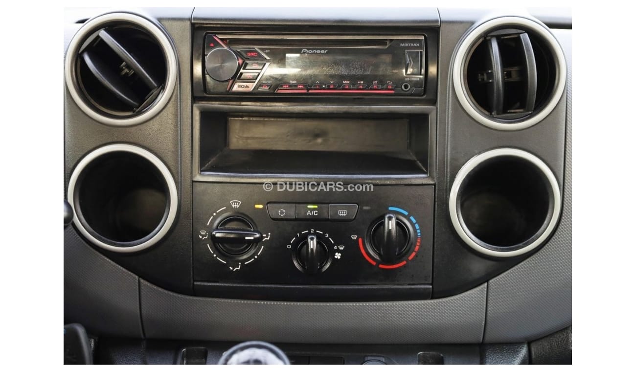 بيجو بارتنر Tepee | 5 Seater - Manual - 1.6L | GCC Specs | Excellent Condition