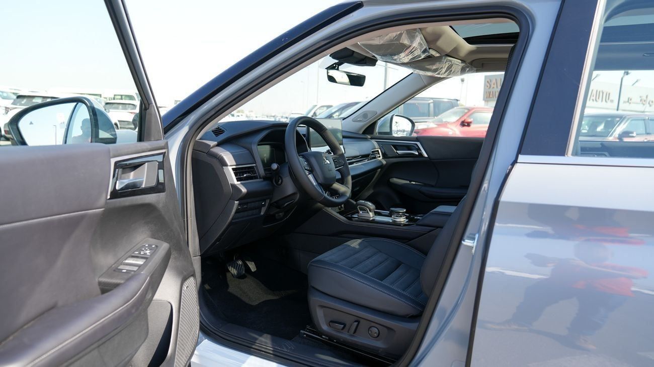 Mitsubishi Outlander Brand New 2026 Mitsubishi Outlander High Line (G06) 2.5L | 7-Seater SUV | GCC Spec | Export Only