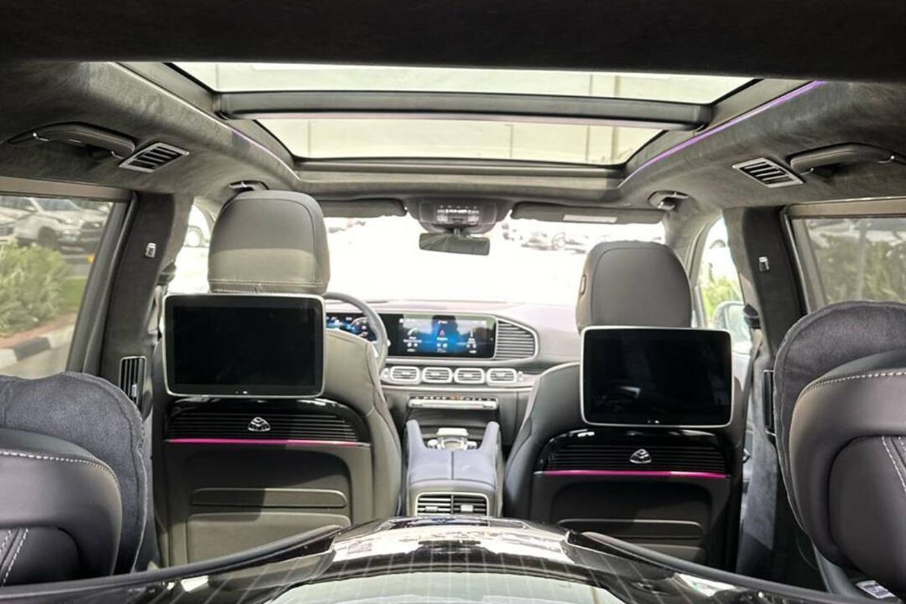 Mercedes Maybach GLS600 Maybach Ultra Luxurious , 4MATIC, V8 4.0L, New 0Km, With 3 Years or 100,000 Km WARRANTY