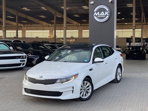 Kia Optima LX 2.4L 2.4L V4  /PANORAMIC SUNROOF / BIG SCREEN / BLIND SPOTS / APPLE- ANDROID AUTO / IN PERFECT CO