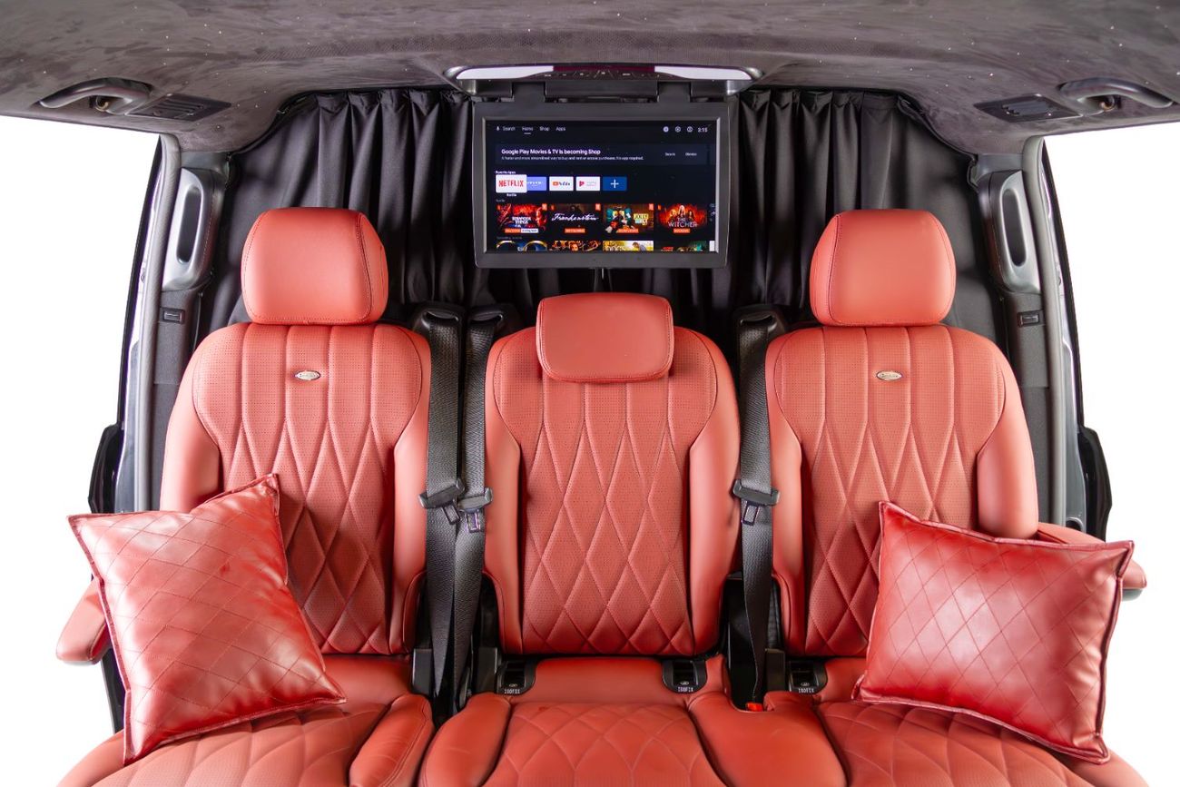 Mercedes-Benz V 250 Std 2.1L Falcon Edition-Star Light System-ONLY 21,000Km-19 Inch Rims-Entertainment Screen