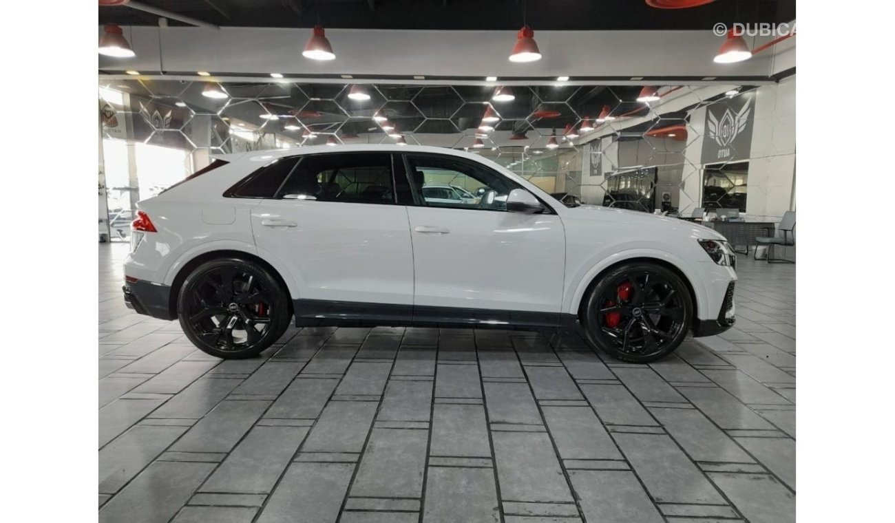 أودي RSQ8 BRAND NEW 2023 AUDI RSQ8  || UNDER WARRANTY || for Export