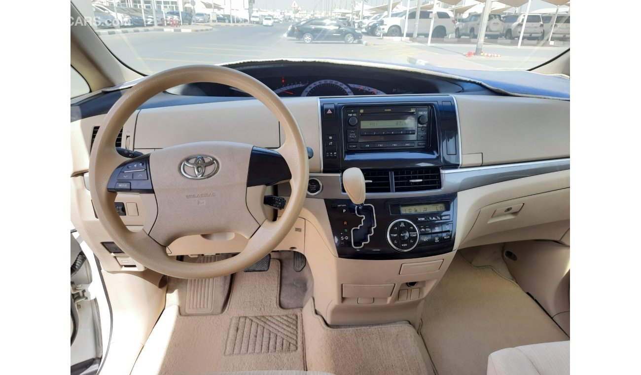 Toyota Previa Toyota previa model 2014 gcc very celen car