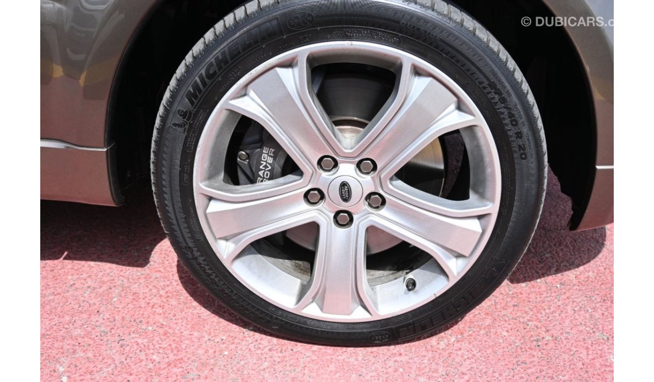 Land Rover Range Rover Sport Range Rover Sport Supercharged HST 5.0L Petrol, V8, SUV, AWD, 5Doors Color: Gold Model: 2011