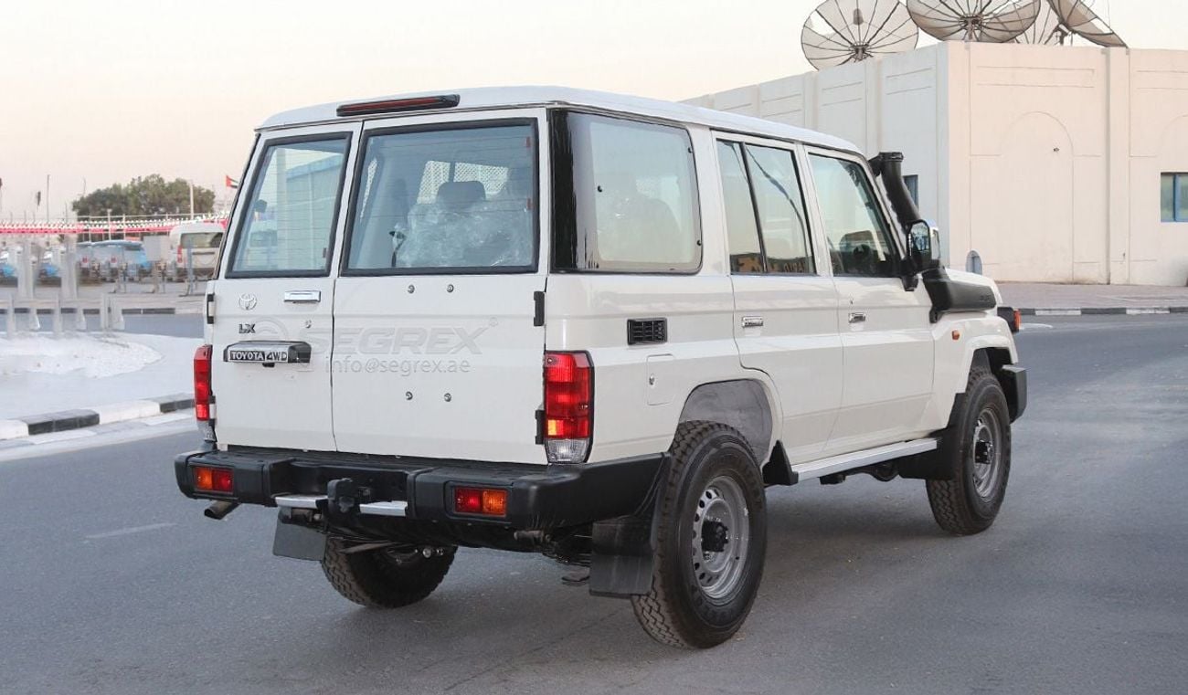 تويوتا لاند كروزر 70 2025 Model Toyota Land Cruiser Hardtop LC76, 2.8L Diesel 4WD 5M/T
