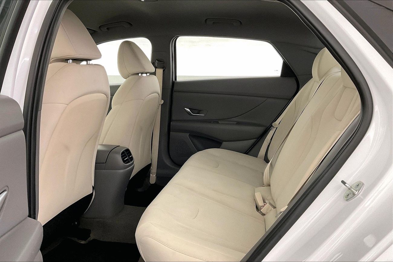 Toyota Yaris SE / E | 1 year free warranty | 0 Down Payment