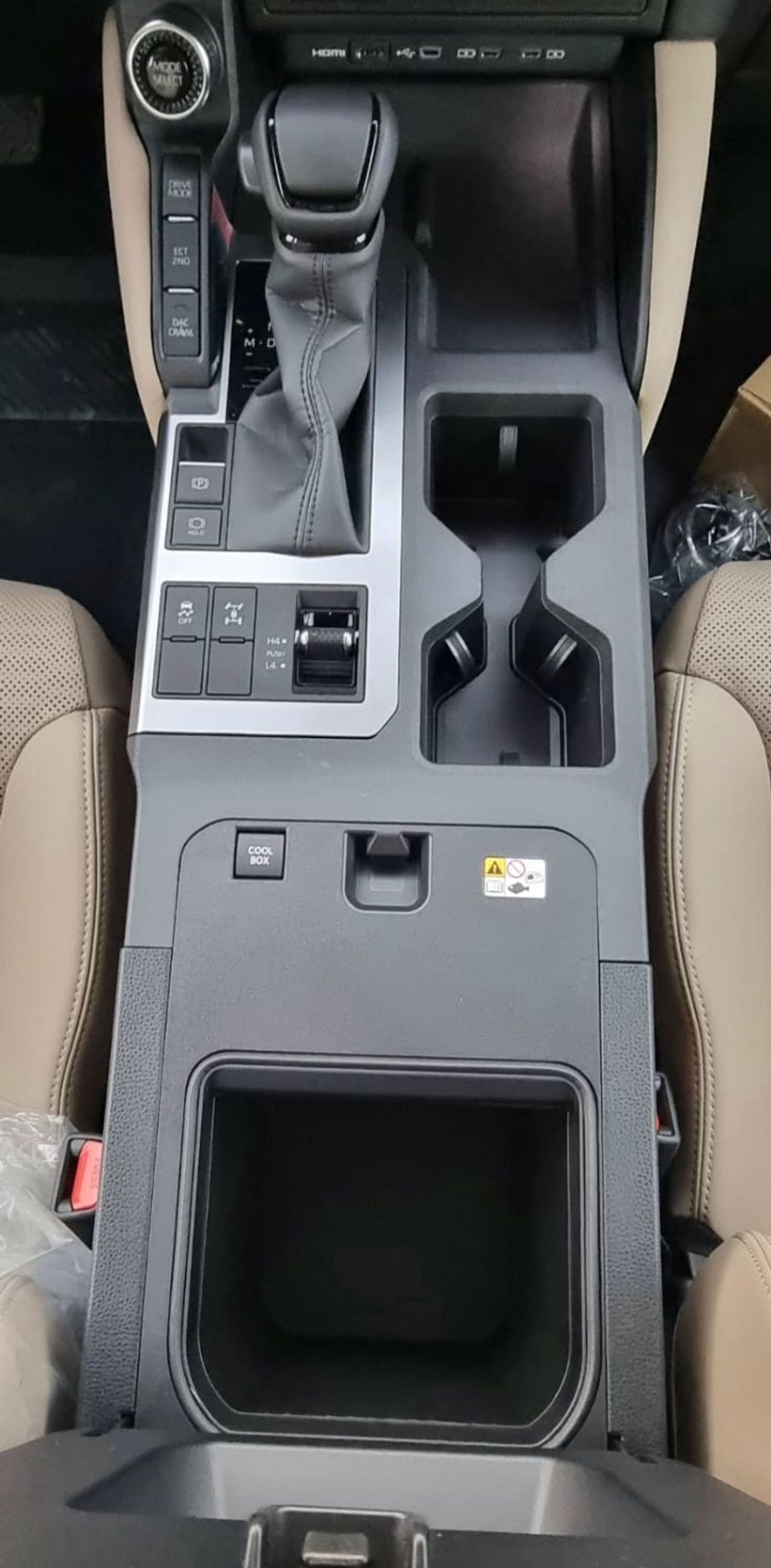 تويوتا برادو TOYOTA PRADO 2.8L DIESEL 4X4 WITH RADAR MY 2025