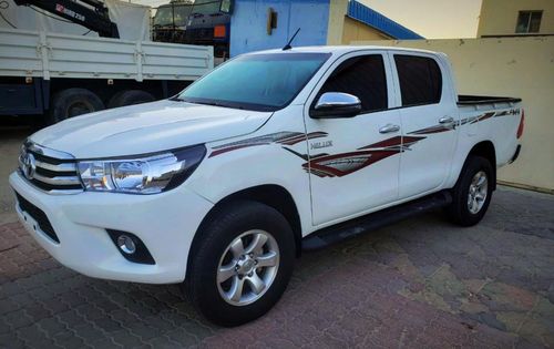 تويوتا هيلوكس Diesel Clean car