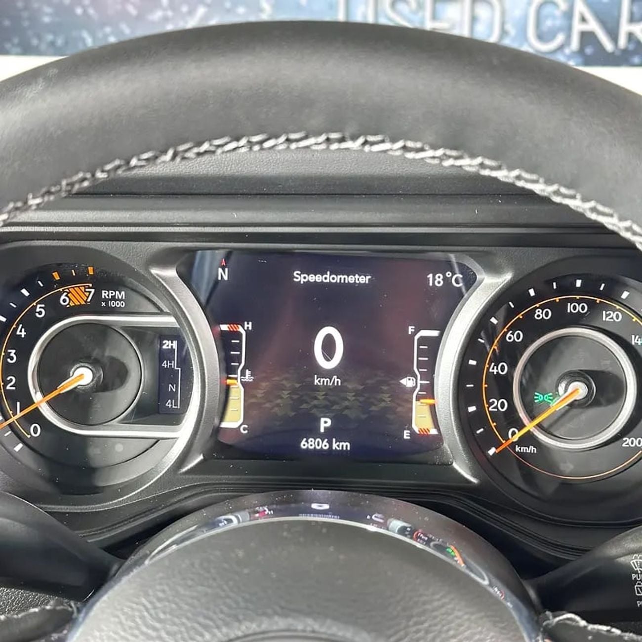 جيب رانجلر Sahara 3.6L M/T Sahara V6