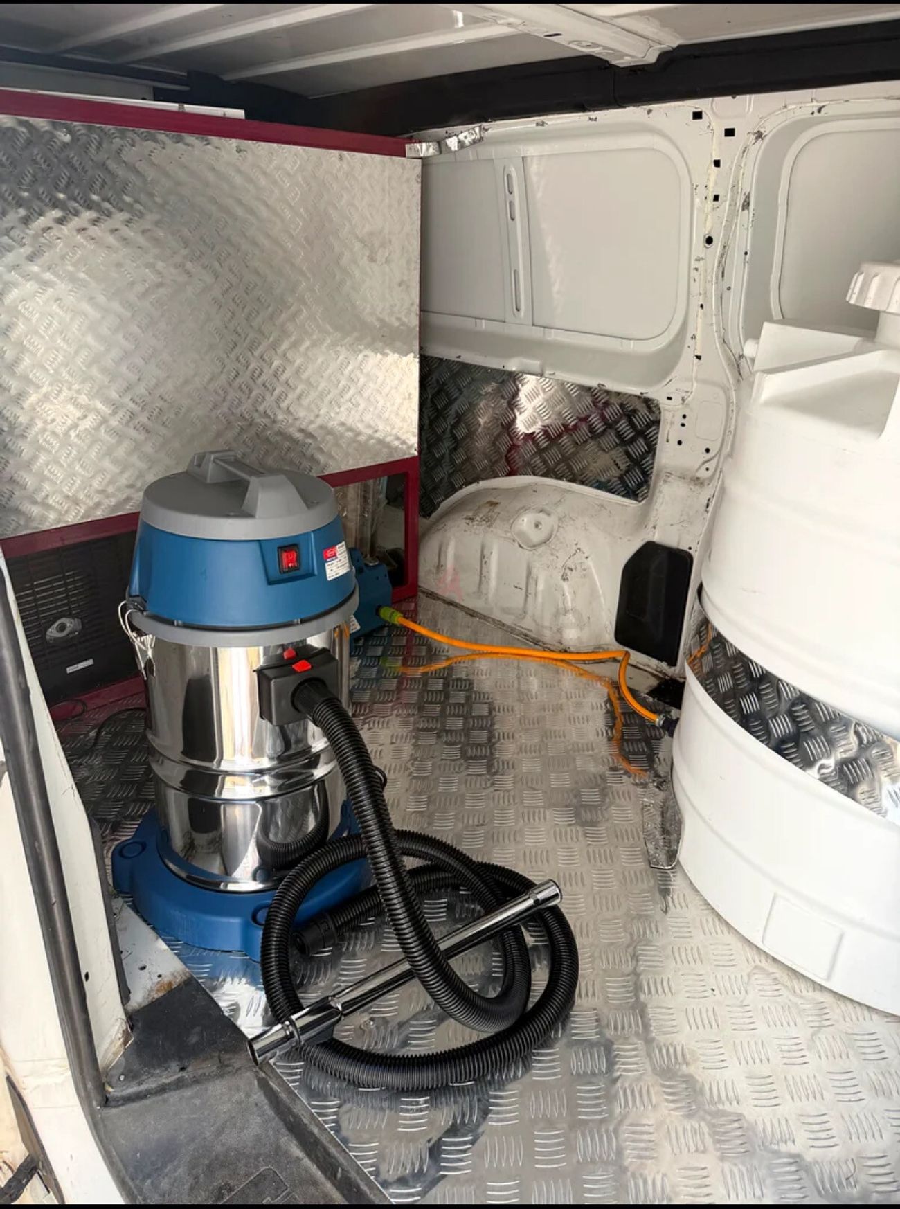 بيجو إكسبرت