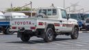 Toyota Land Cruiser Pick Up LX 4.0L V6 A/T
