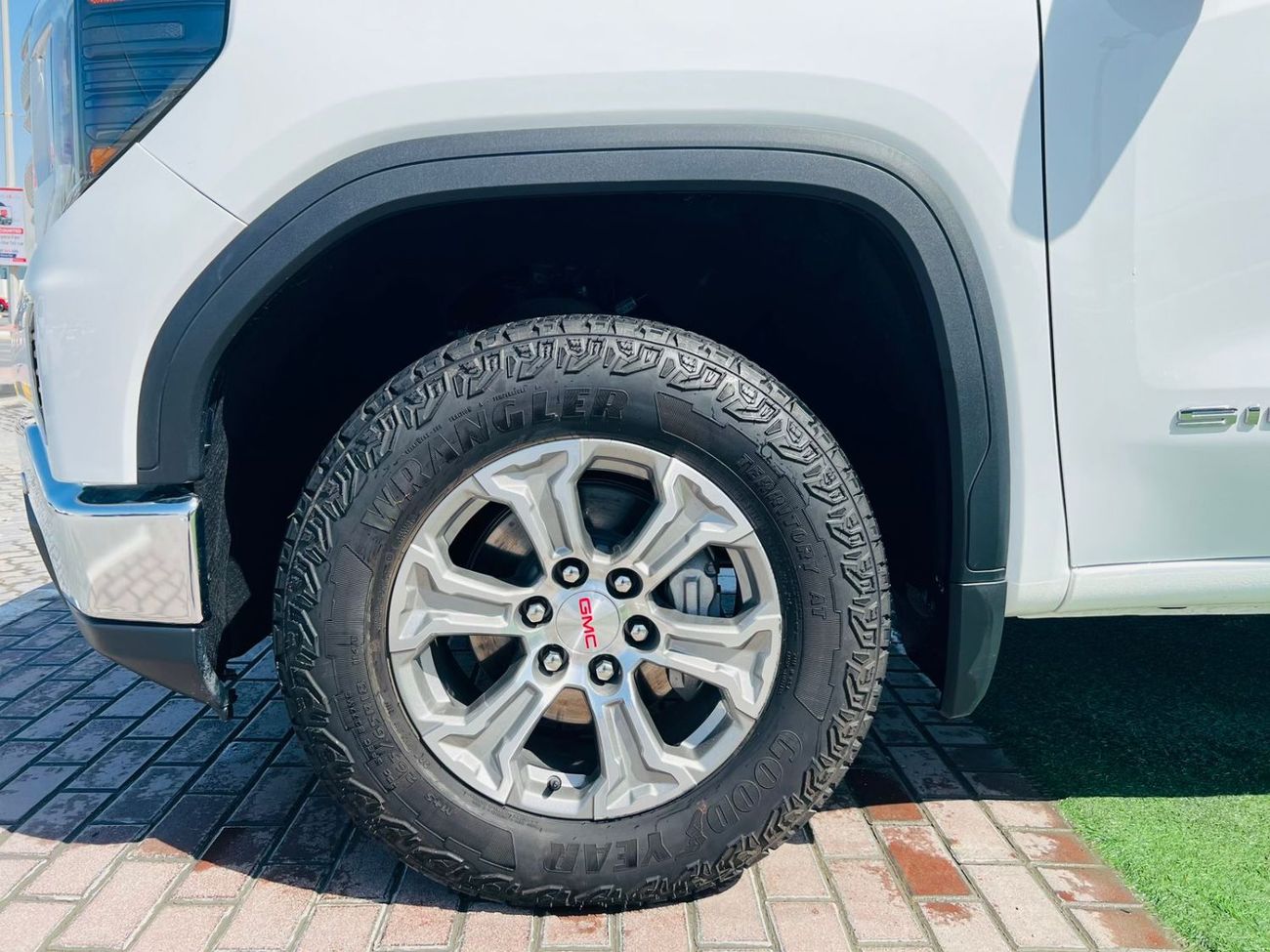 جي أم سي سييرا GMC SIERRA 2025 REGULAR CAB ENGINE 5.3L /V8