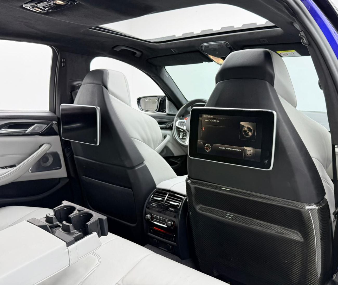 BMW M5 Competition 4.4L (625 HP) 2018 BMW M5 Competition, Warranty, Full Service History, GCC