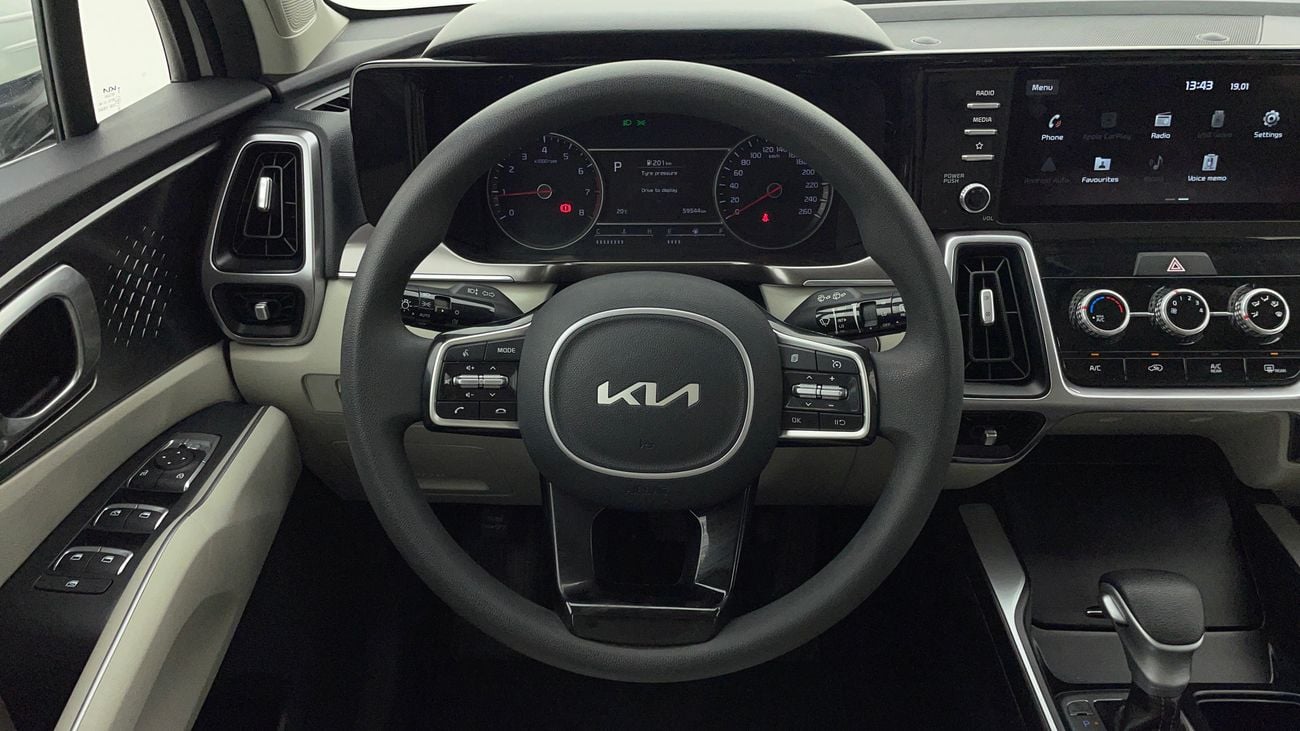 كيا سورينتو LX 2.5 | بدون دفعة مقدمة | اختبار القيادة في المنزل