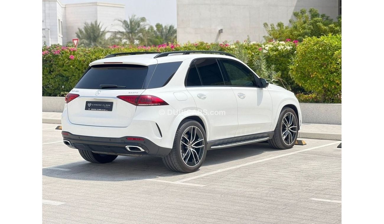 Mercedes-Benz GLE 450 AMG Mercedes GLE 450 AMG Panoramic V6  Head-up Display  2020 GCC Service Contract  Under Warranty