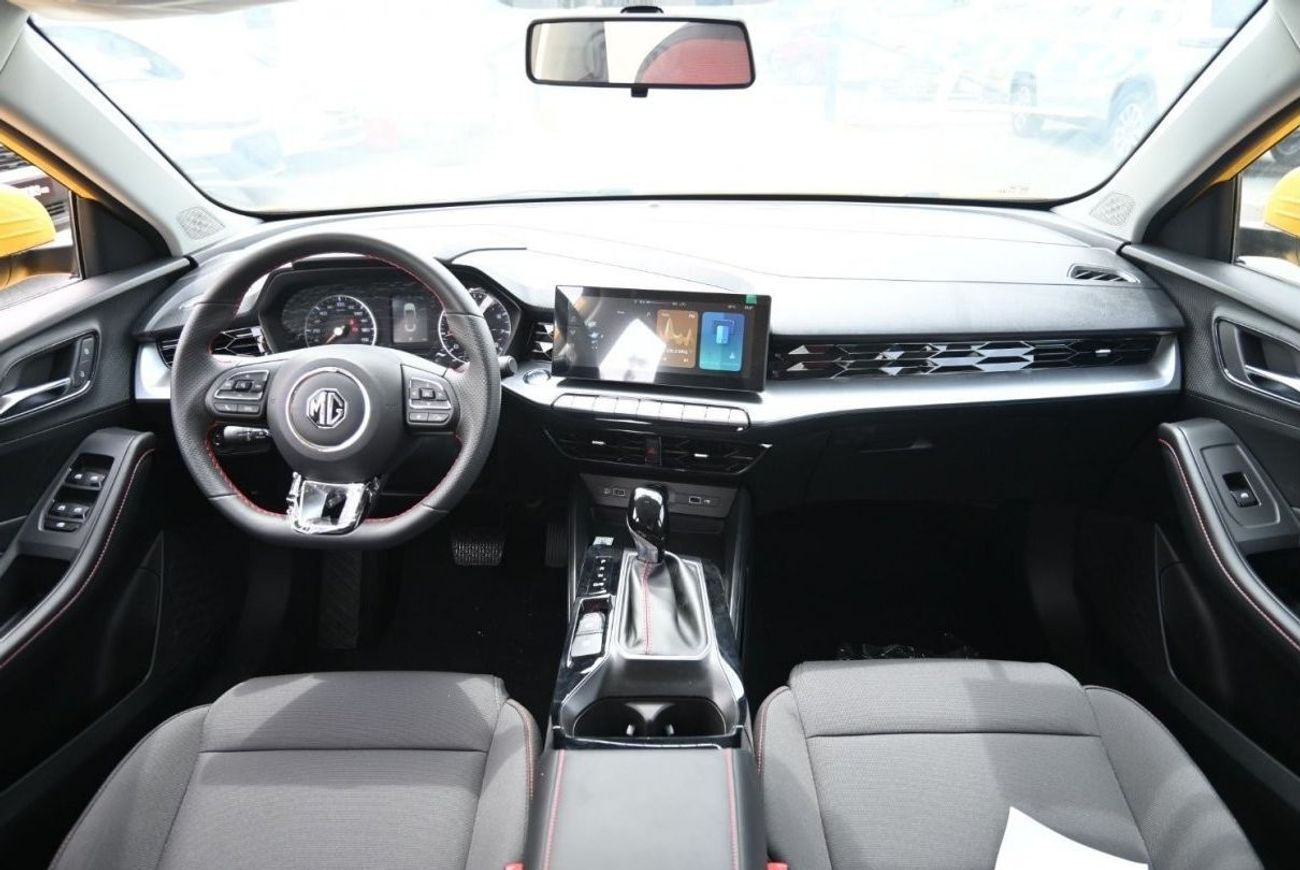 MG GT MG GT 1.5L, fastback sedan, Basic Option, Model 2023, Color Yellow