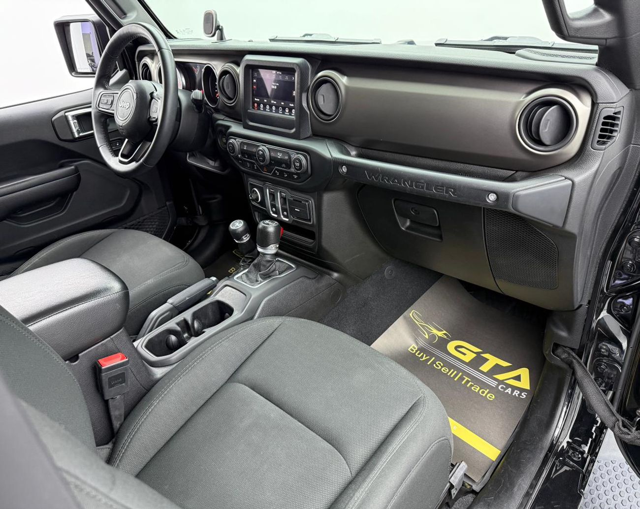 جيب رانجلر Sport 3.6L A/T (5 Seater) 2018 Jeep Wrangler Sport JL ,Service History ,GCC Specs