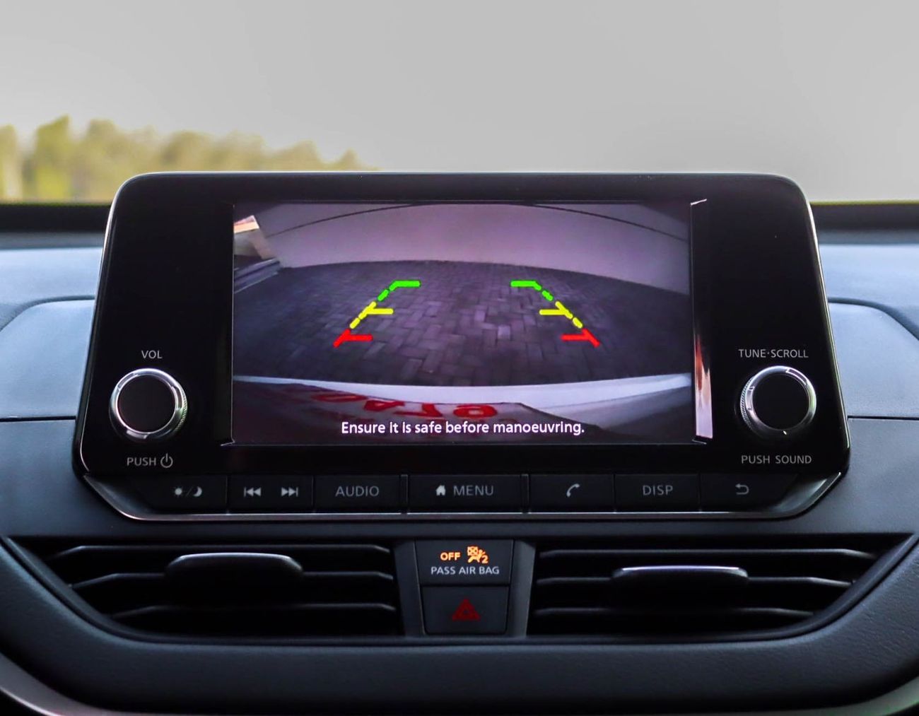 نيسان ألتيما نيسان ألتيما SR (L34) موديل 2020، سيدان بأربعة أبواب، محرك بنزين سعة 2.5 لتر، ناقل حركة أوتوماتيكي،