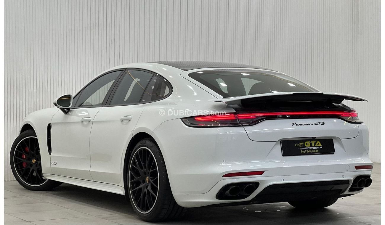 بورش باناميرا 2022 Porsche Panamera GTS, April 2024 Porsche Warranty, Full Options, Very Low Kms, GCC