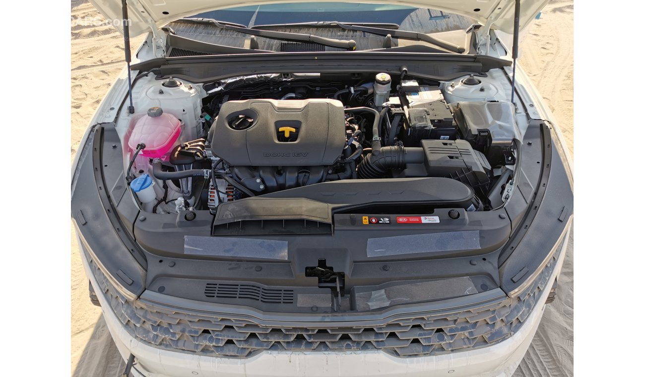 Kia Optima 2.0L 4CY Petrol, 17" Rims, DRL LED Headlights, Front & Rear A/C, Parking Sensors (CODE # KO01)