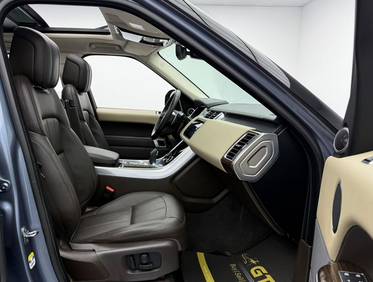 لاند روفر رينج روفر سبورت HSE 3.0L (340 HP) 2021 Range Rover Sport HSE, Warranty, Full Range Rover Serviec History, Excellent