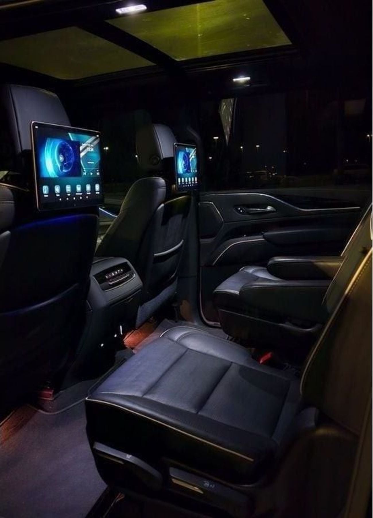كاديلاك إسكالاد Premium Luxury Platinum 6.2L 4WD