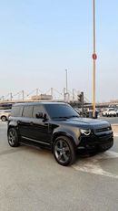 Land Rover Defender V8 P525 GCC 67000KM FULL SERVICE HISTORY DONE WITH AL TAYER