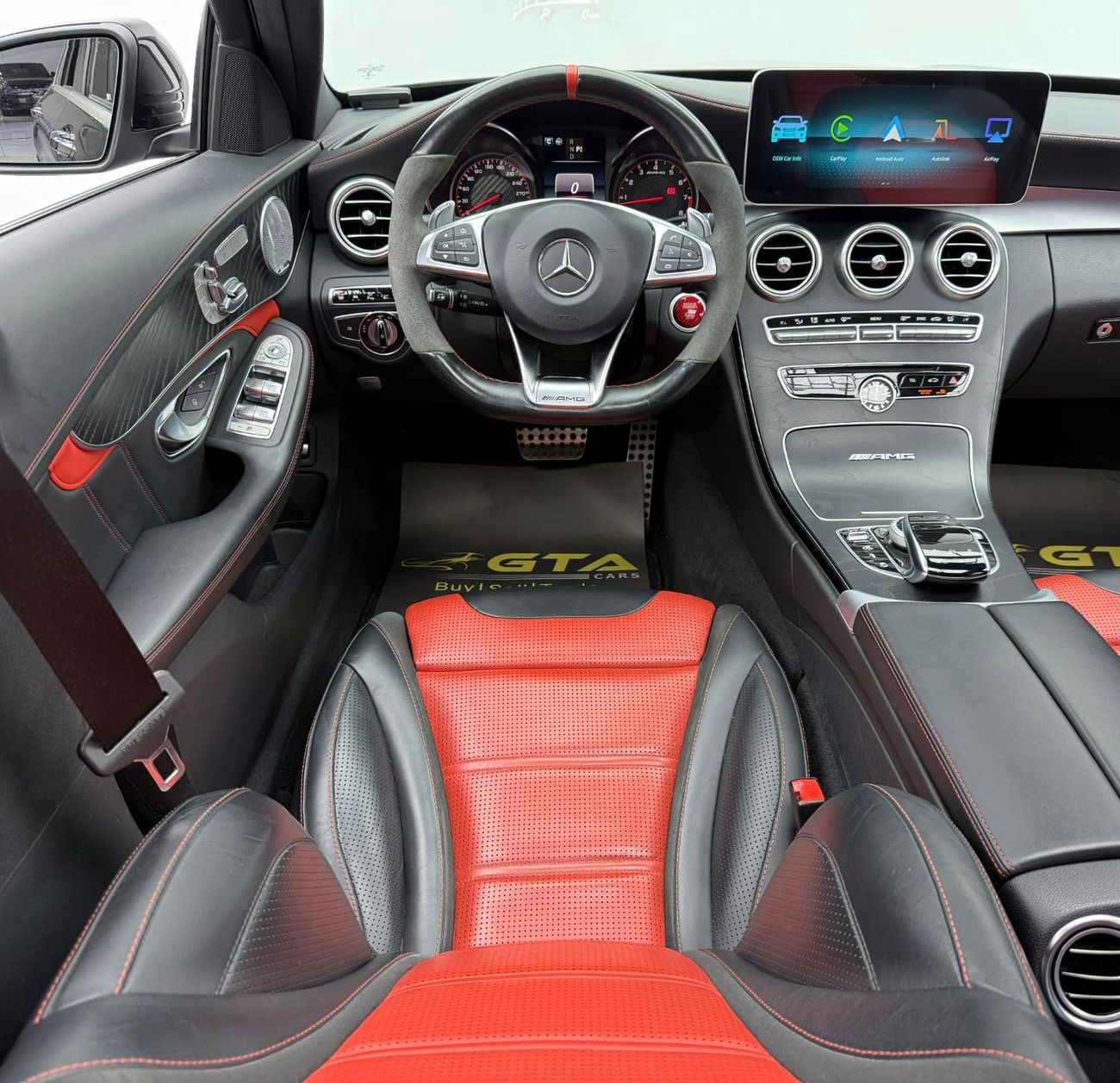 Mercedes-Benz C 63S AMG Std 4.0L Sedan 2016 Mercedes-Benz C63 S AMG, Full Service History, Excellent Condition