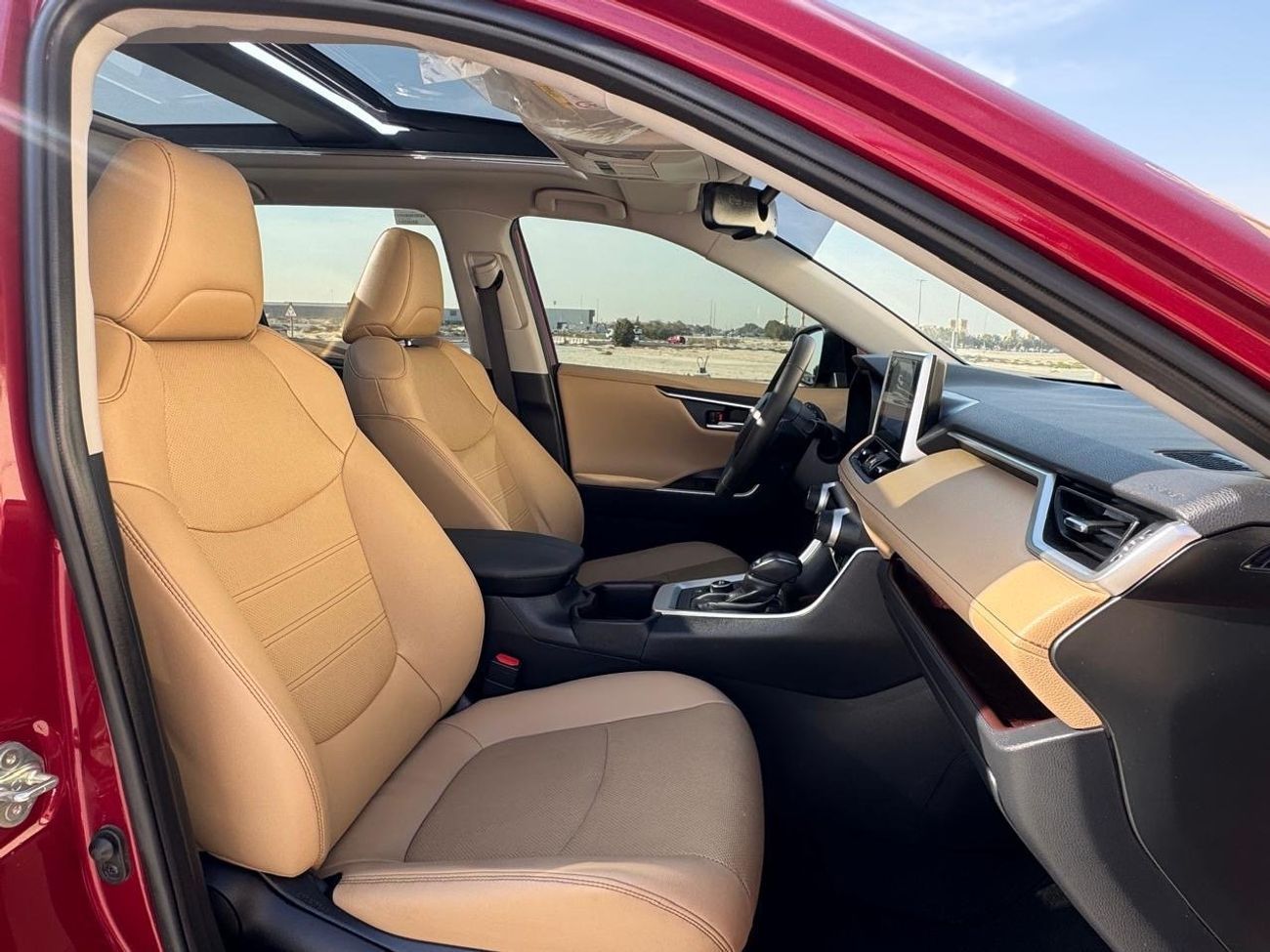 تويوتا راف ٤ TOP OF RANGE 2024 RAV4 Hybrid GCC,Full option