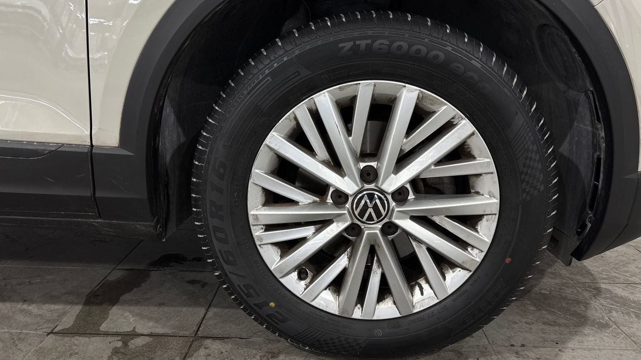 Volkswagen T-ROC 2024 LIFE+ | AED 1050/Month | 0 DP | 30 Day Return | Warranty | Service History